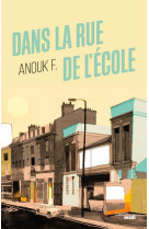 Dans la rue de l'ecole